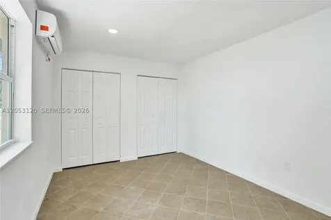 2120-2122 Thomas Street Hollywood FL 33020
