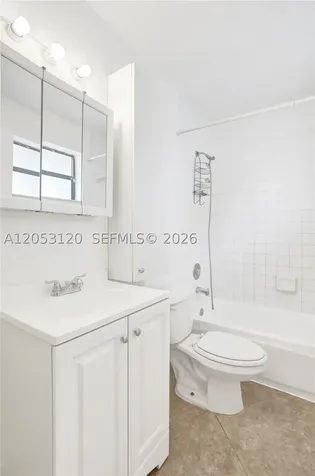 2120-2122 Thomas Street Hollywood FL 33020