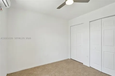2120-2122 Thomas Street Hollywood FL 33020