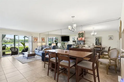 Pembroke Pines FL 33027