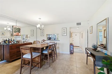 Pembroke Pines FL 33027