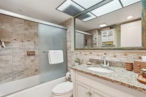 Pembroke Pines FL 33027