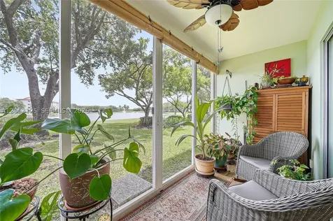 Pembroke Pines FL 33027