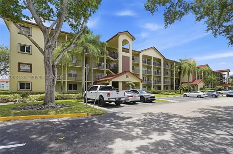 Pembroke Pines FL 33027
