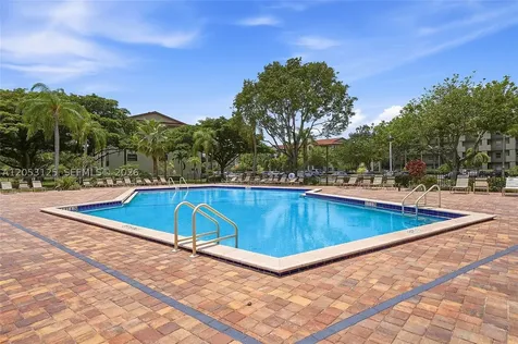 Pembroke Pines FL 33027