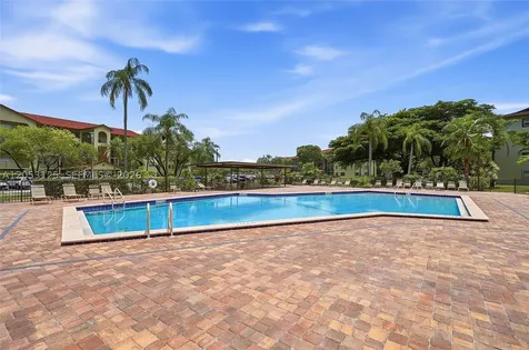 Pembroke Pines FL 33027