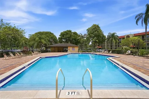 Pembroke Pines FL 33027