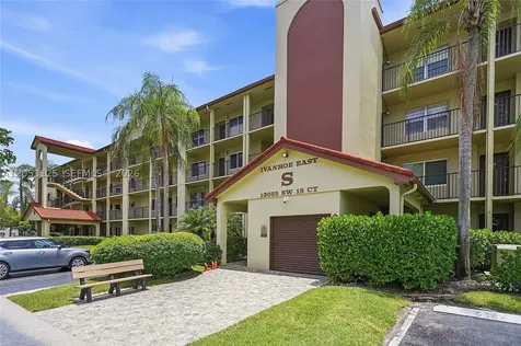 Pembroke Pines FL 33027