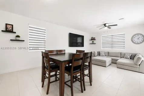 1367 SE 26th Terrace Homestead FL 33035