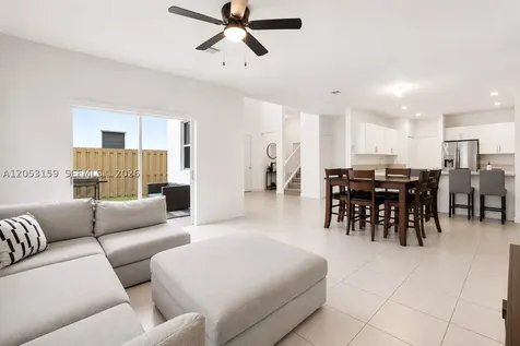 1367 SE 26th Terrace Homestead FL 33035
