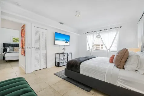 11121 Griffing Boulevard Biscayne Park FL 33161