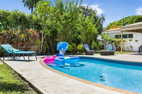 11121 Griffing Boulevard Biscayne Park FL 33161