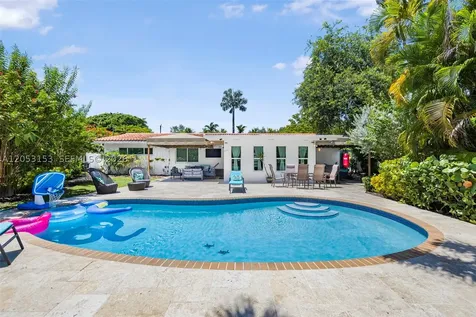 11121 Griffing Boulevard Biscayne Park FL 33161
