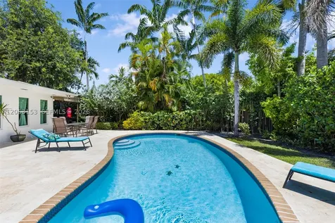 11121 Griffing Boulevard Biscayne Park FL 33161