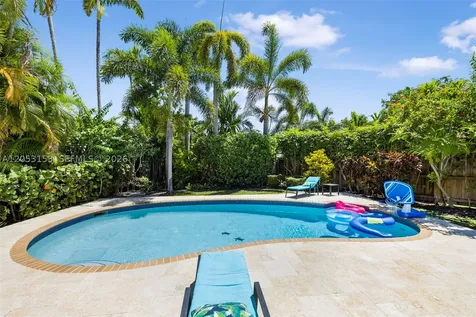 11121 Griffing Boulevard Biscayne Park FL 33161