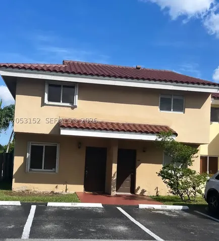 8261 SW 5th Terrace Miami FL 33126