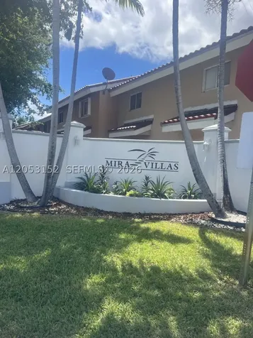 8261 SW 5th Terrace Miami FL 33126