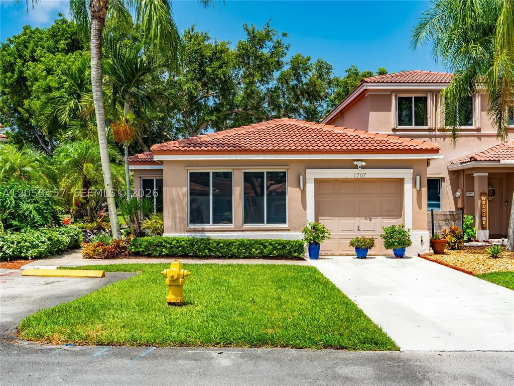 1707 SW 109th Terrace Davie FL 33324