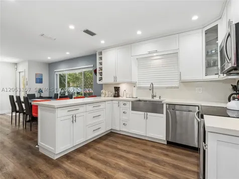 1707 SW 109th Terrace Davie FL 33324