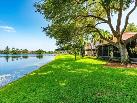 1707 SW 109th Terrace Davie FL 33324