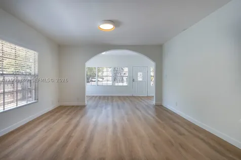3628 Thomas Avenue Miami FL 33133