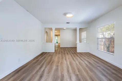 3628 Thomas Avenue Miami FL 33133