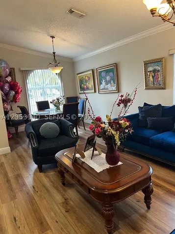 4911 SW 142nd Place Miami FL 33175