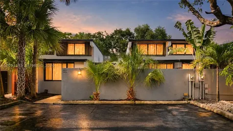6439 Lemon Tree Lane Miami Lakes FL 33014