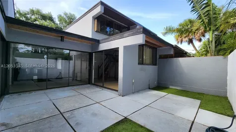 6439 Lemon Tree Lane Miami Lakes FL 33014