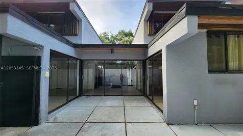 6439 Lemon Tree Lane Miami Lakes FL 33014