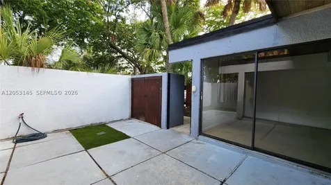 6439 Lemon Tree Lane Miami Lakes FL 33014