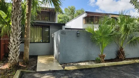 6439 Lemon Tree Lane Miami Lakes FL 33014