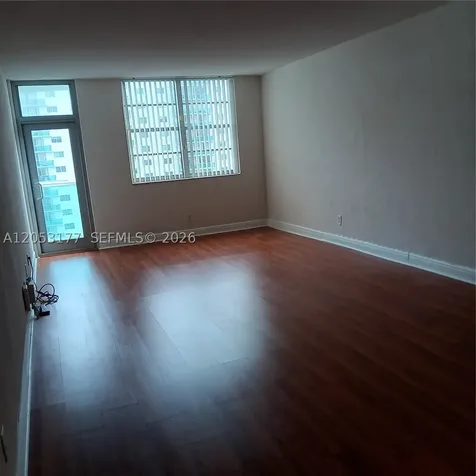 19390 Collins Avenue Sunny Isles Beach FL 33160