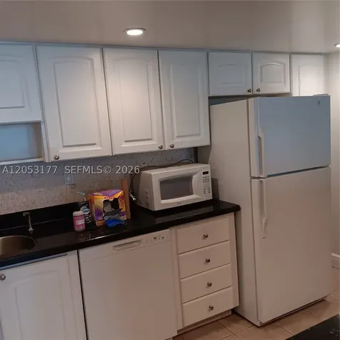 19390 Collins Avenue Sunny Isles Beach FL 33160