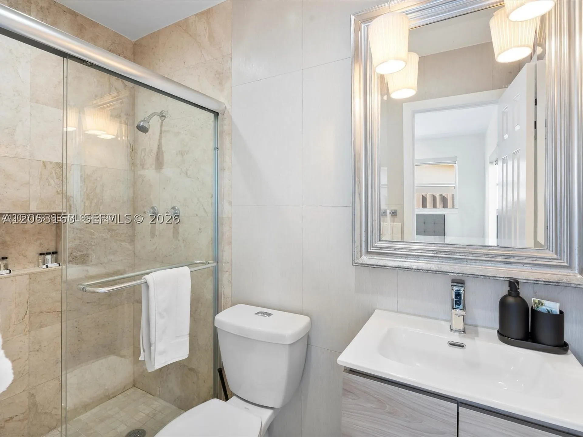 6441 Meade Street Hollywood FL 33024