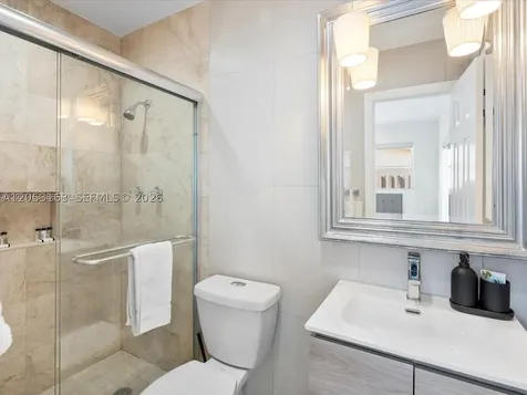6441 Meade Street Hollywood FL 33024