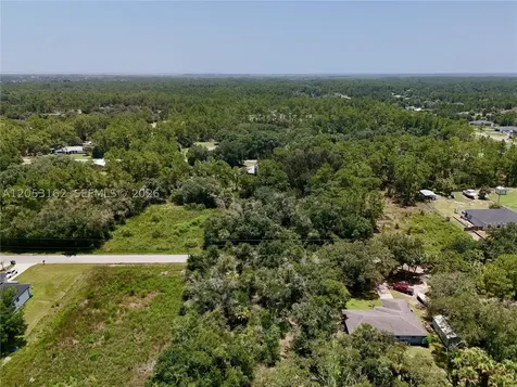 1210 Mcarthur Avenue Lehigh Acres FL 33972