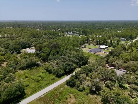 1210 Mcarthur Avenue Lehigh Acres FL 33972