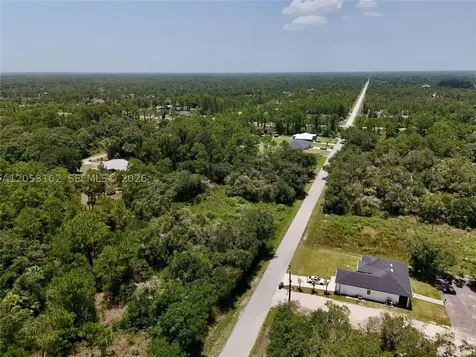 1210 Mcarthur Avenue Lehigh Acres FL 33972