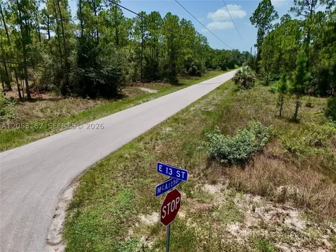 1210 Mcarthur Avenue Lehigh Acres FL 33972