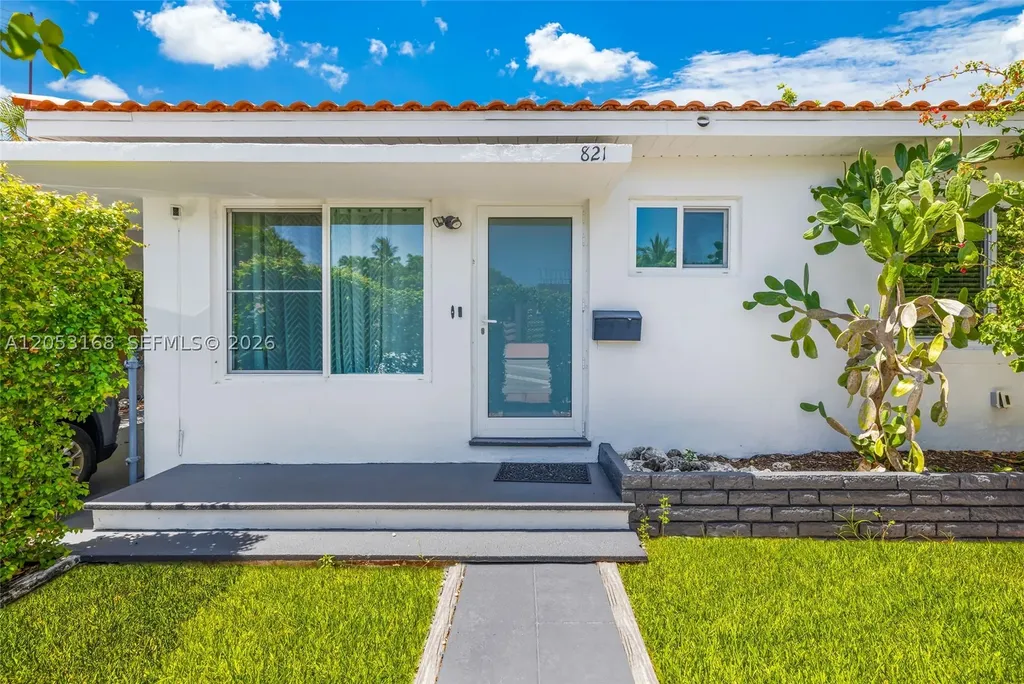 821 84th Street Miami Beach FL 33141