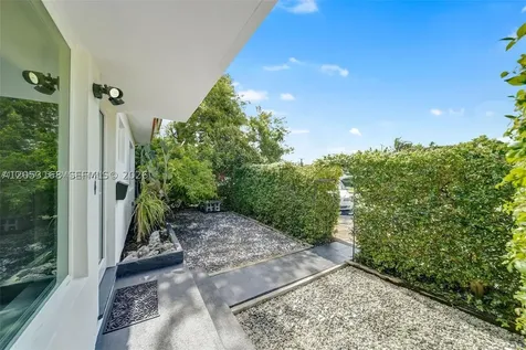 821 84th Street Miami Beach FL 33141