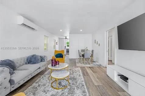 821 84th Street Miami Beach FL 33141