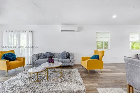 821 84th Street Miami Beach FL 33141