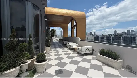 2700 NW 2nd Avenue Miami FL 33127