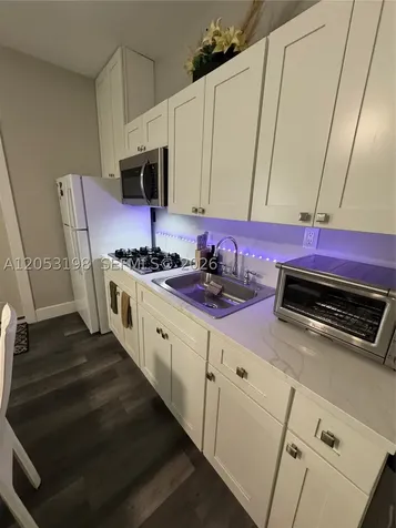 618 30th Street West Palm Beach FL 33407