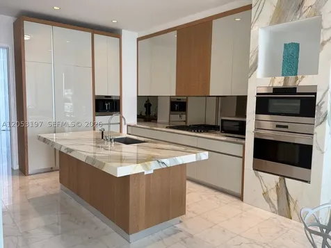 2821 S Bayshore Drive Coconut Grove FL 33133