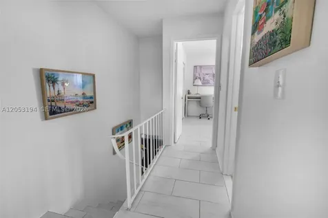 450 SE 7th Street Dania Beach FL 33004