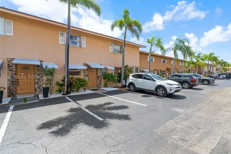450 SE 7th Street Dania Beach FL 33004