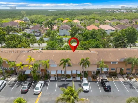 450 SE 7th Street Dania Beach FL 33004